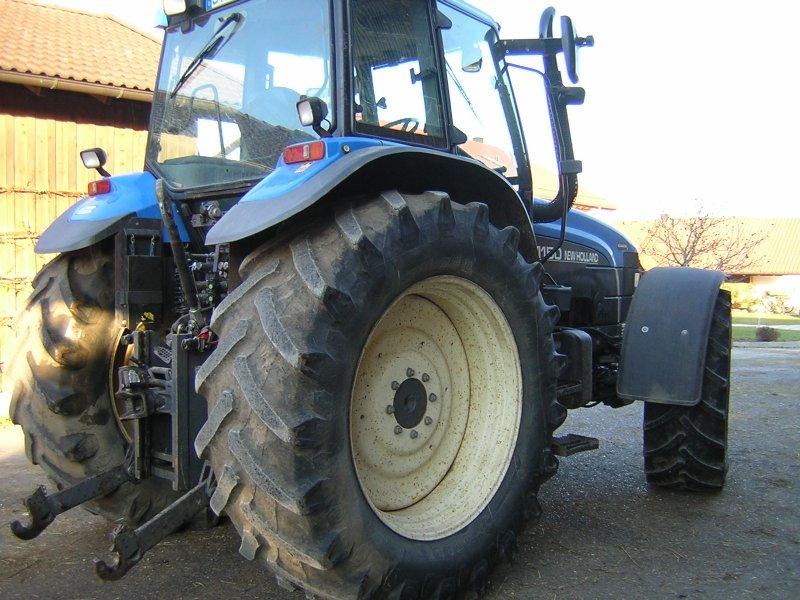 New Holland TM150