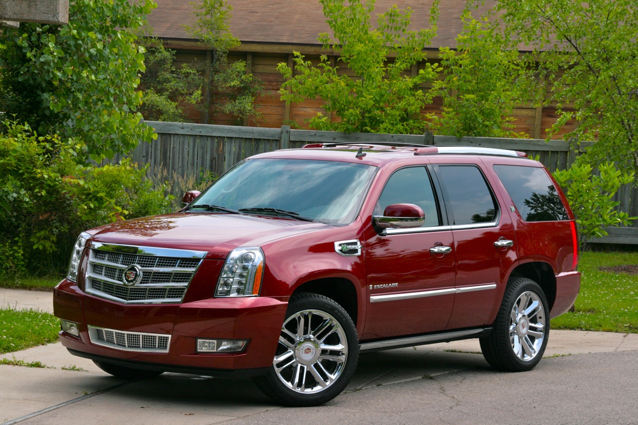 Cadillac Escalade Hybrid Platinum Edition:picture # 14 , reviews, news