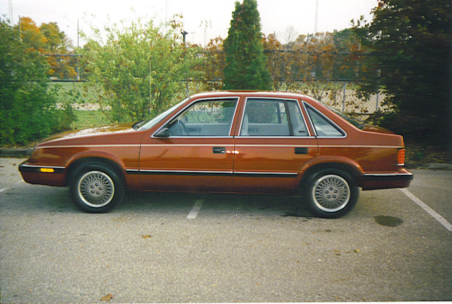 Chrysler LeBaron GTS