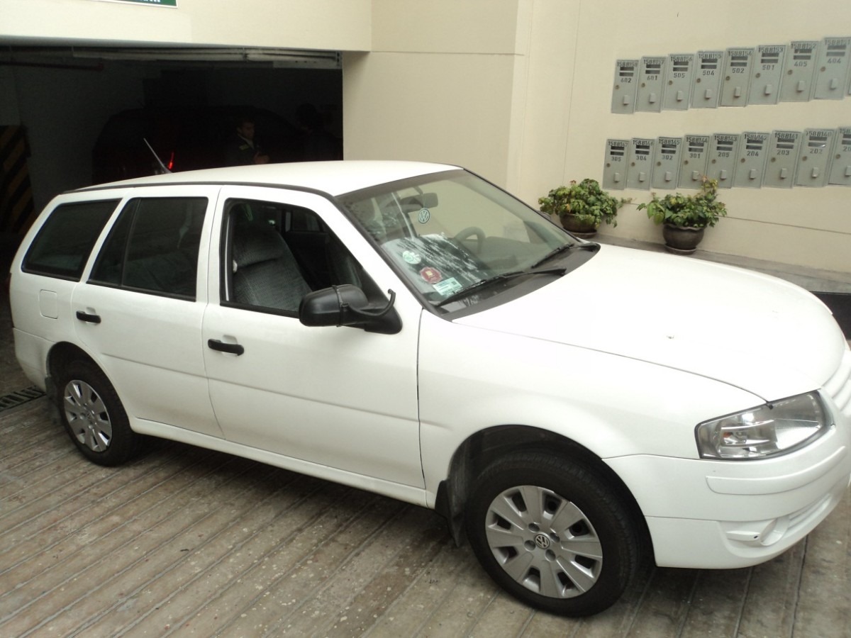 Volkswagen Gol Station 18