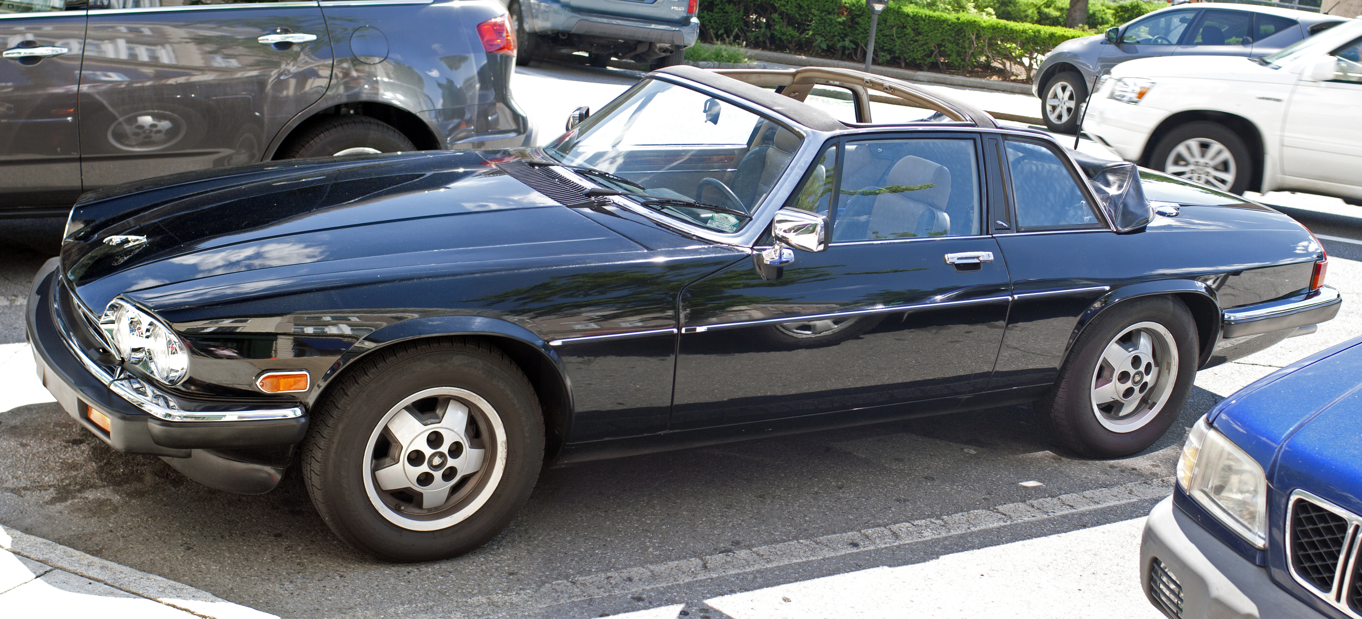 Jaguar XJ-SC