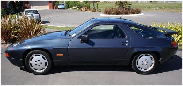 Porsche 928 S4