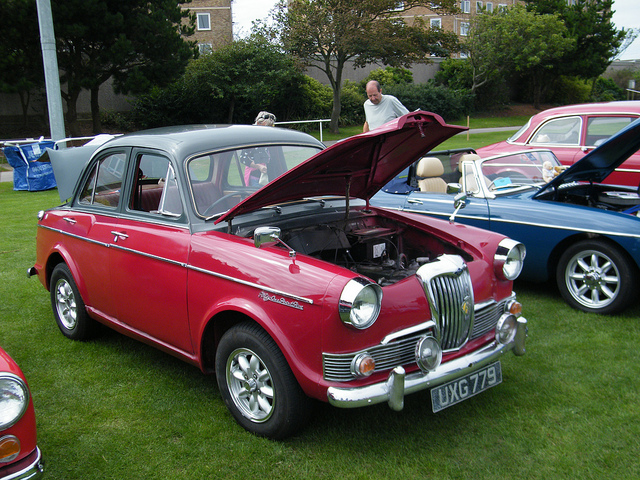 Riley One point Five saloon