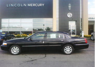 Lincoln Town Car Signature L