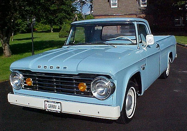 Dodge D-100 Power Wagon