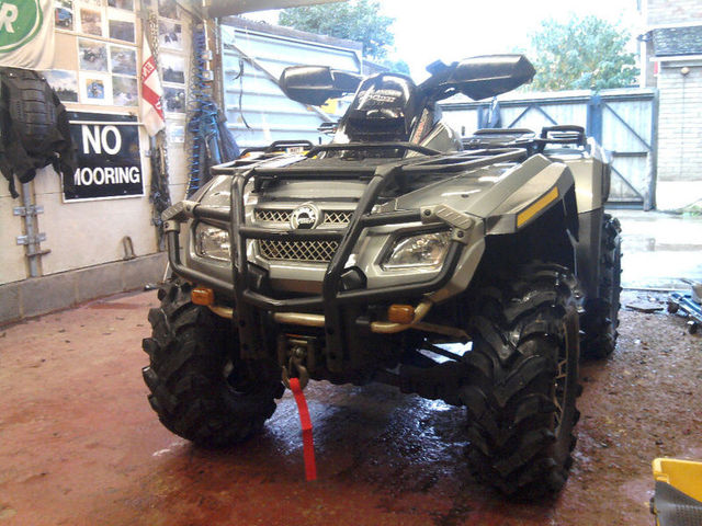 BRP CanAM Outlander 800 Max