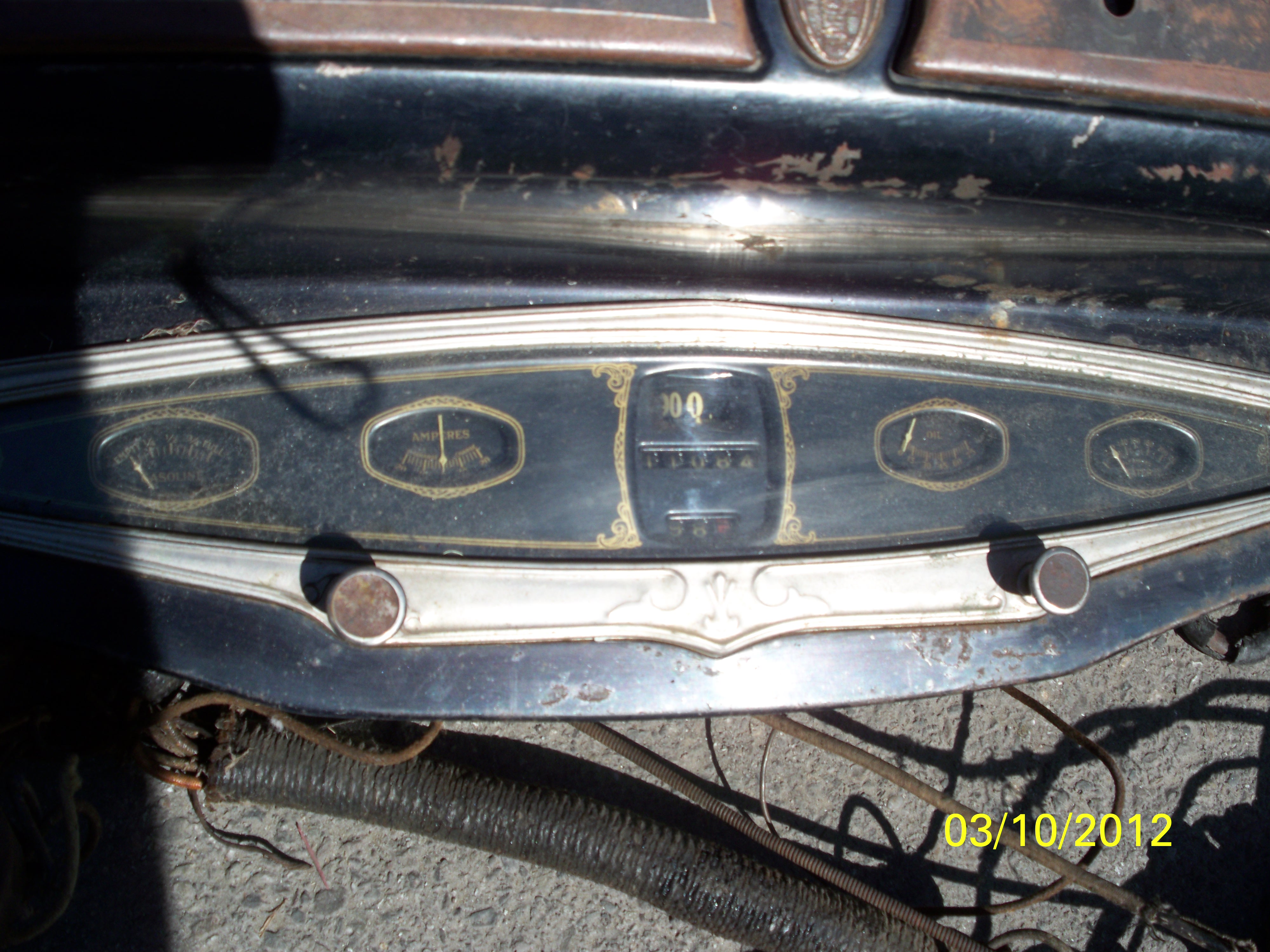 Chrysler 4-Door Sedan Chrysler 4-Door Sedan