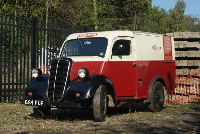 Fordson Van