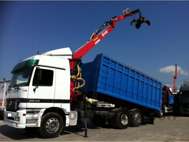 Mercedes-Benz Actros 2543