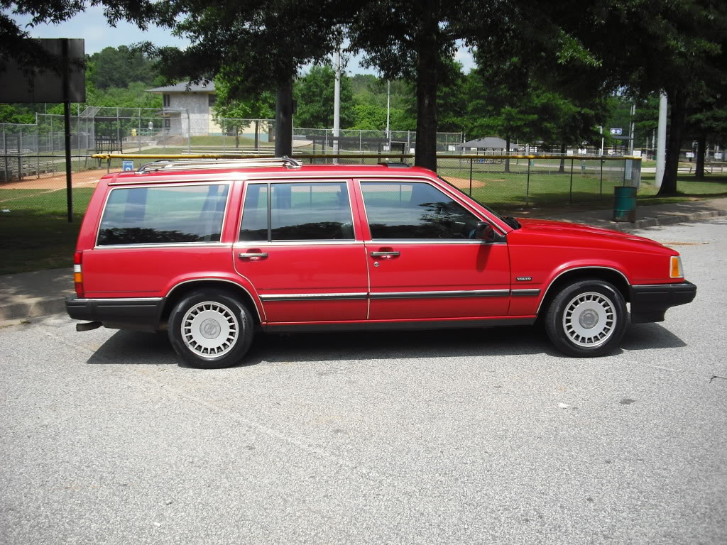 Volvo 760 wagon