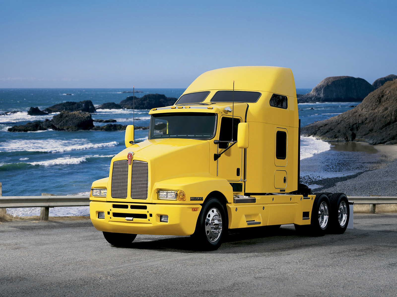 Kenworth T600