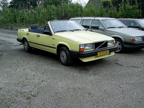 Volvo 760 29L V6