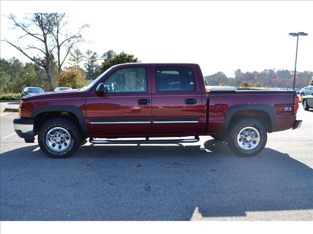 Chevrolet Silverado Z71 LT Crew Cab 4x4