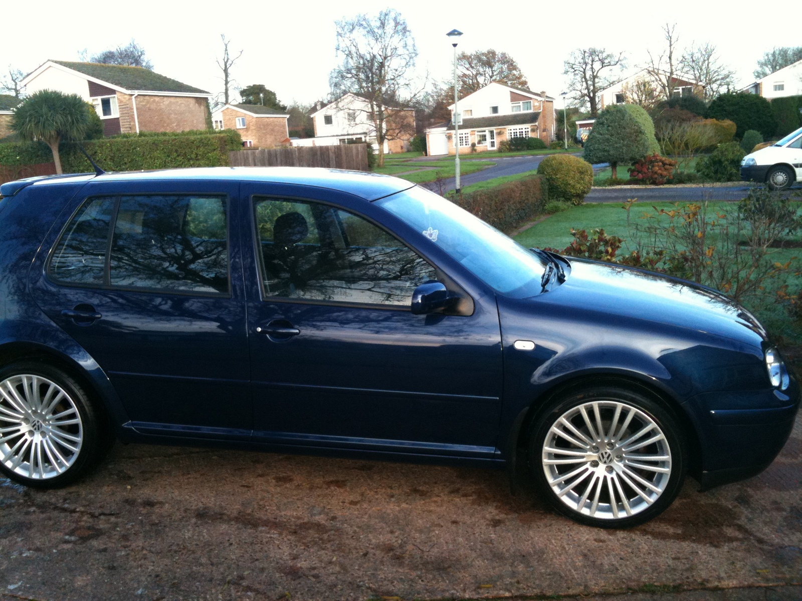 Volkswagen Golf GLi