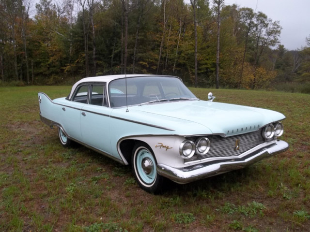 Plymouth Fury 4dr HT