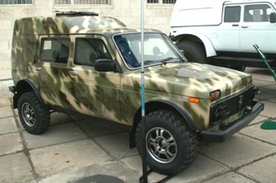 Lada 21217 Niva 16