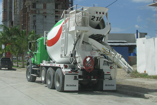 Mack GU803 Granite Axle-Back