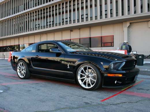 Shelby GT 500 KR