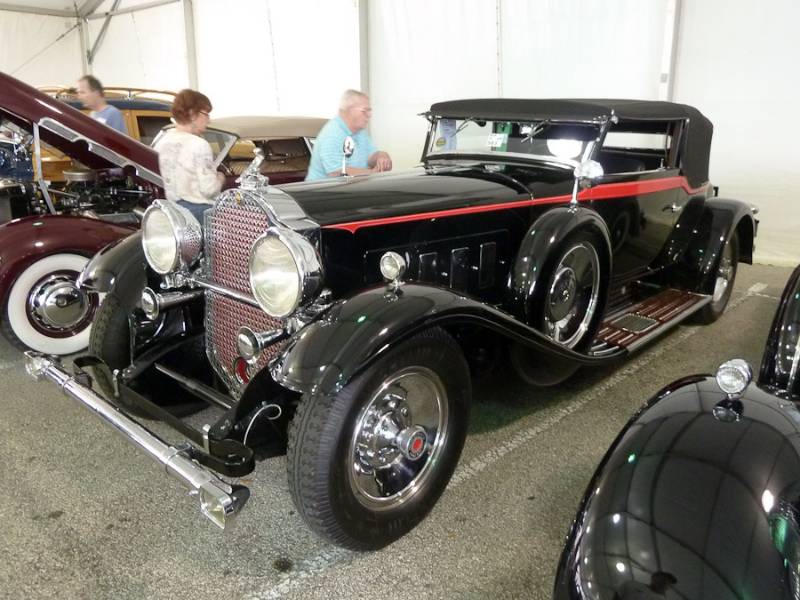 Packard 745 Cabriolet