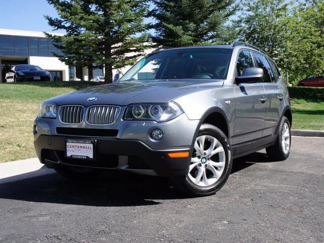 BMW X3 30i