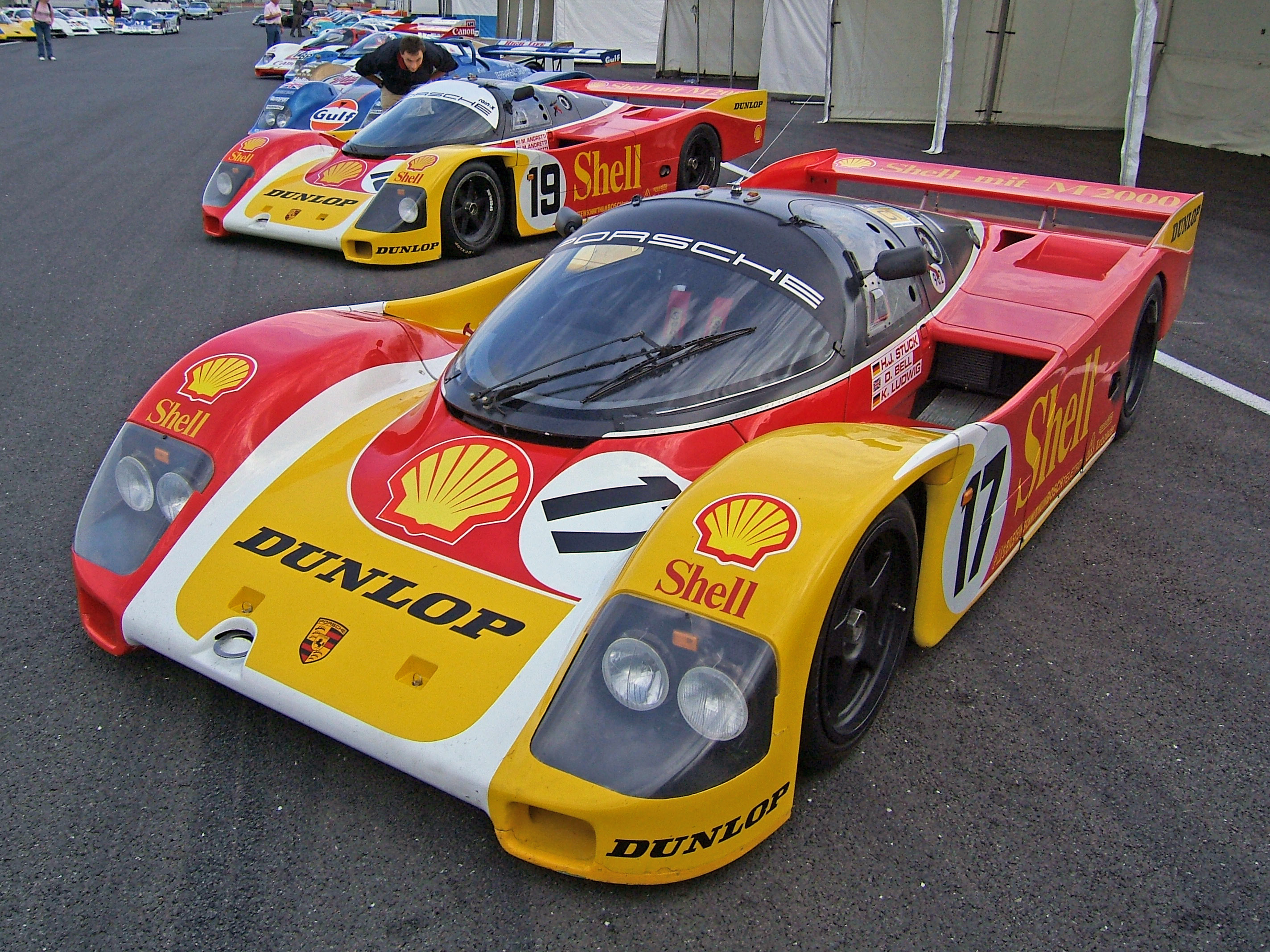 Porsche 962