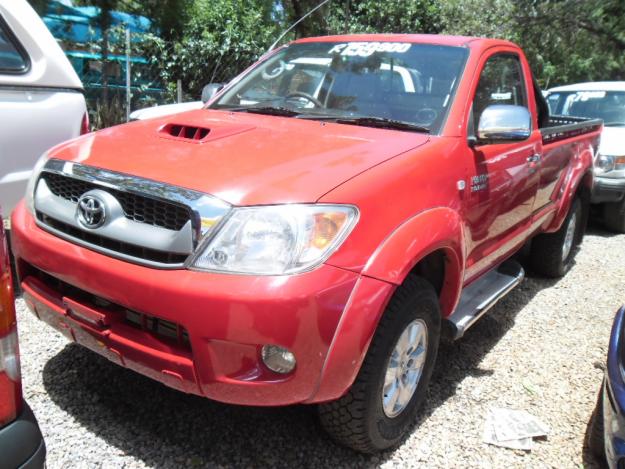 Toyota Hilux 30