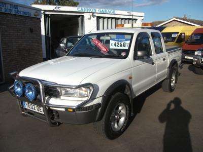 Mazda B 2500 D Crew Cab 4x4 Mazda B 2500 D Crew Cab 4x4