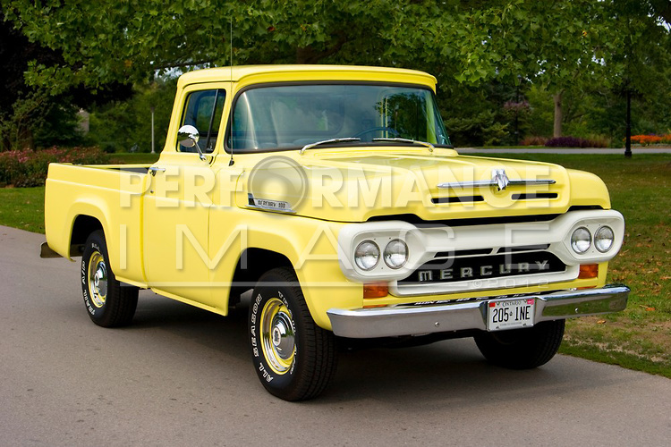 Mercury M-100 pickup