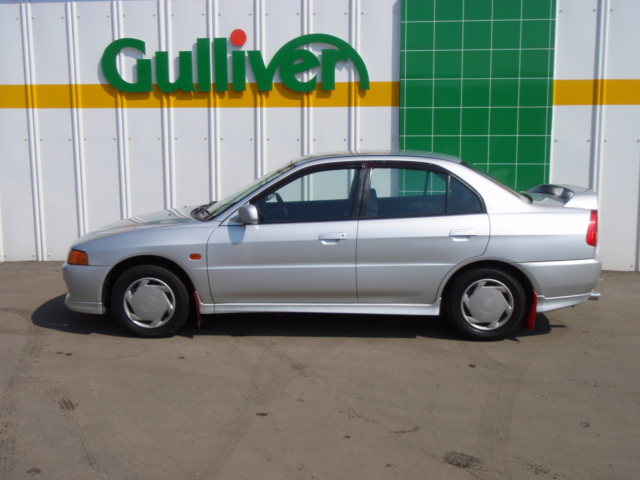 Mitsubishi Galant MX 20i