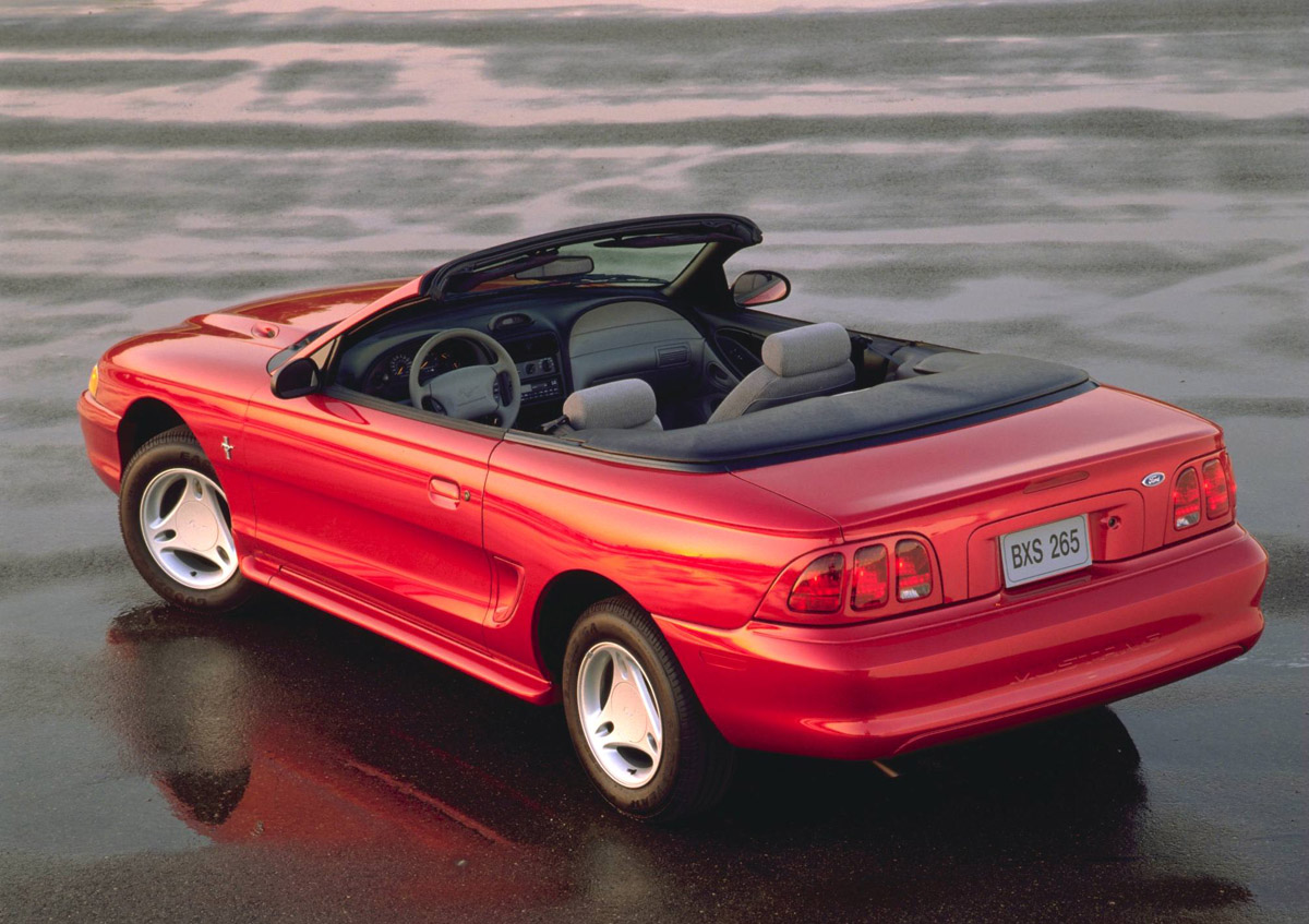 Ford Mustang Convertible