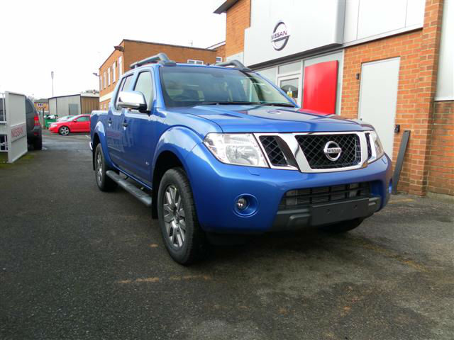 Nissan Navara 30TDi