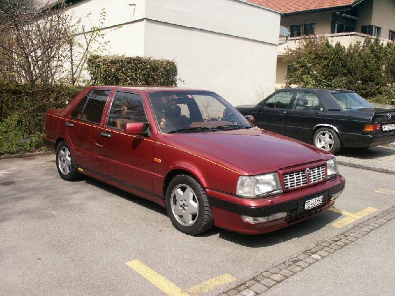 Lancia Thema 832