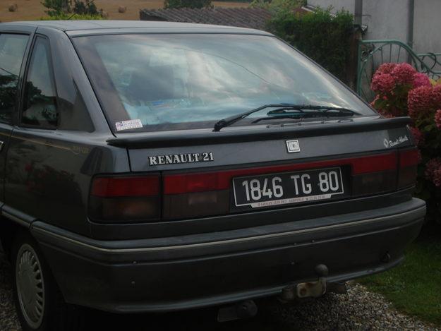 Renault 21 GTS Manager