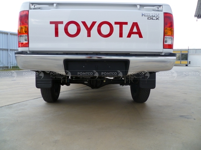 Toyota Hilux X-CAB 4 WD DLX