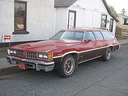 Pontiac Tempest Safari wagon