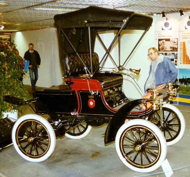 Oldsmobile Curved Dash