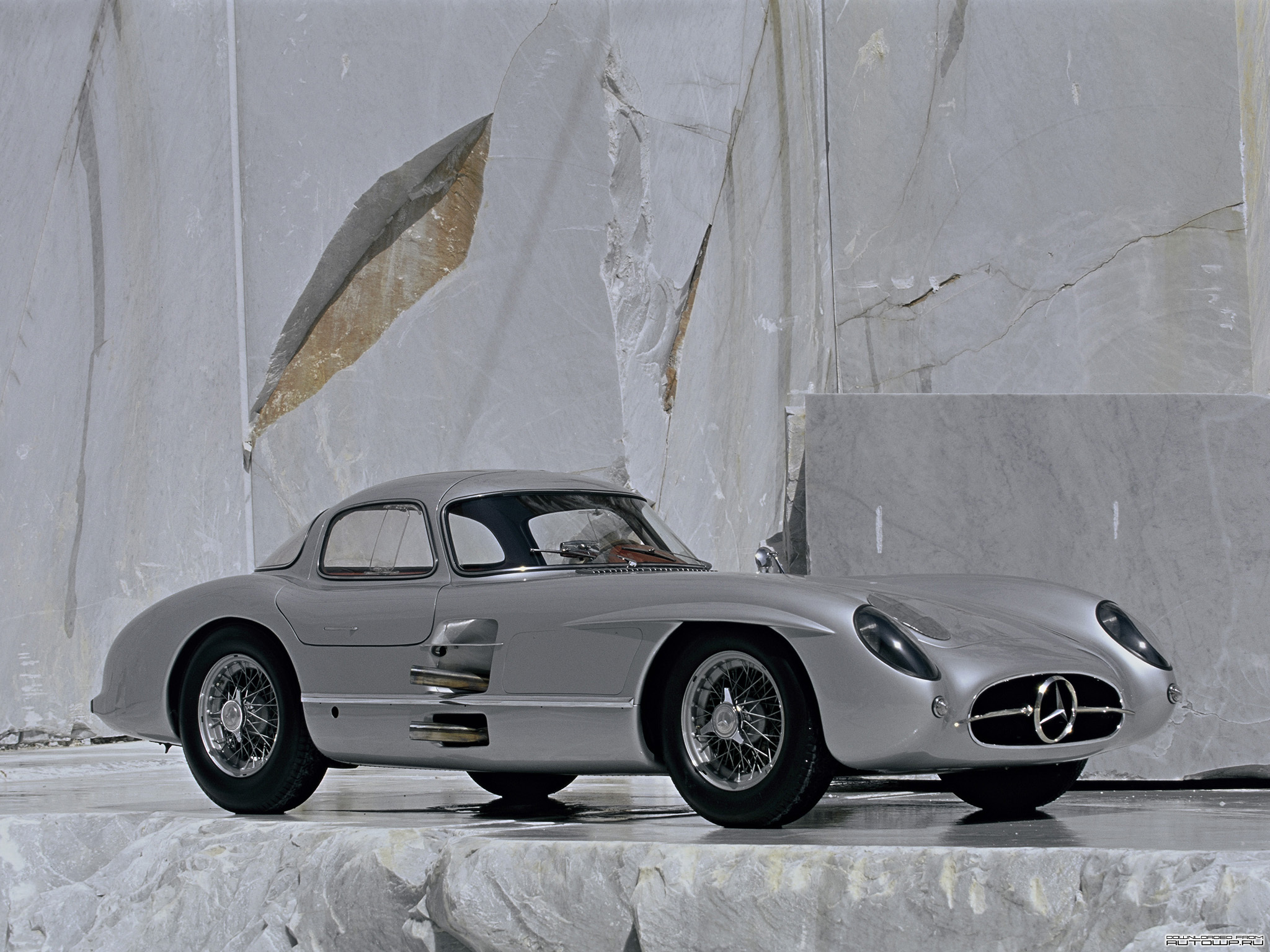 Mercedes-Benz 300 SLR Uhlenhaut-Coup