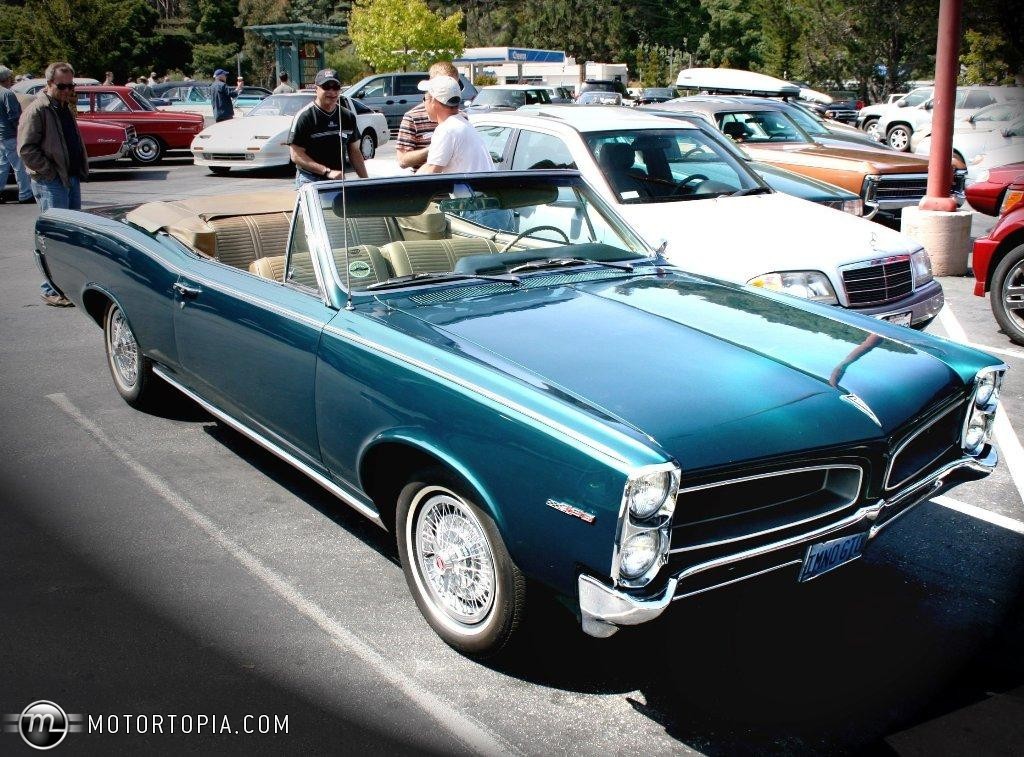 Pontiac Tempest Custom conv