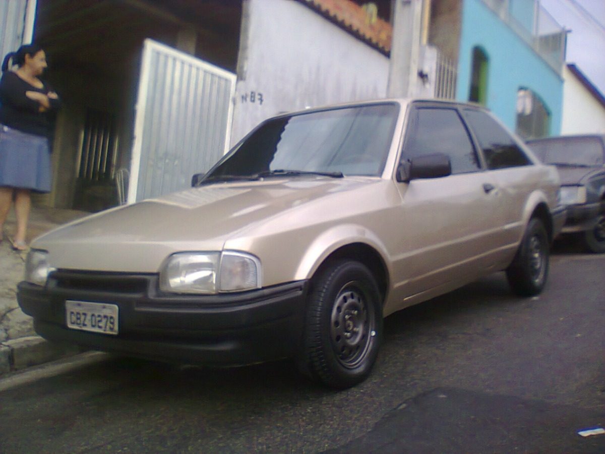 Ford Escort 16 GL