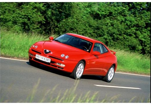 Alfa Romeo GTV 16V