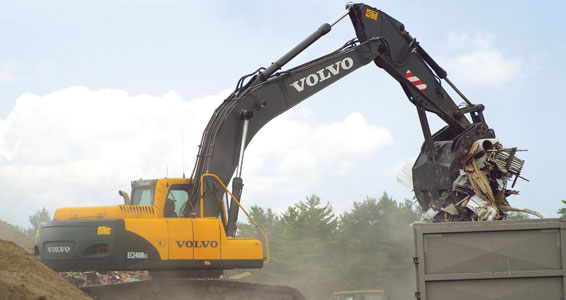 Volvo EC240B