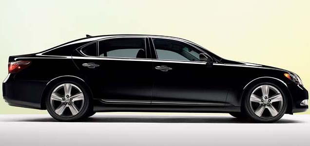 Lexus LS650h