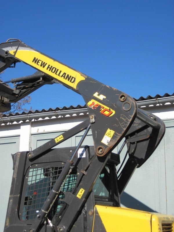 New Holland LS 90