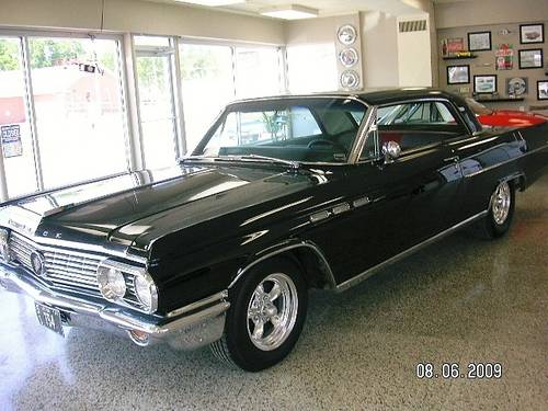 Buick Le Sabre 4dr HT