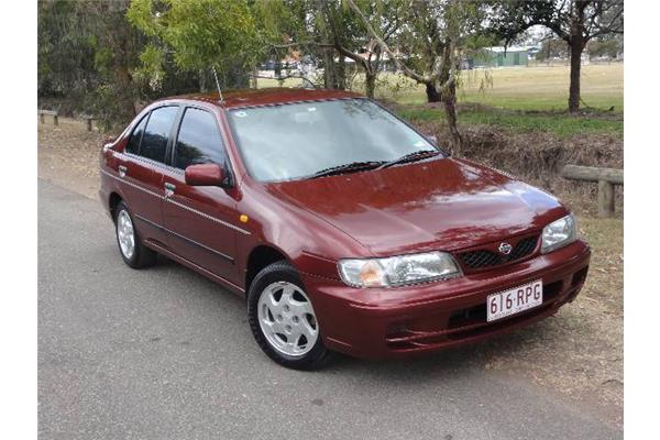 Nissan Pulsar 16 LX