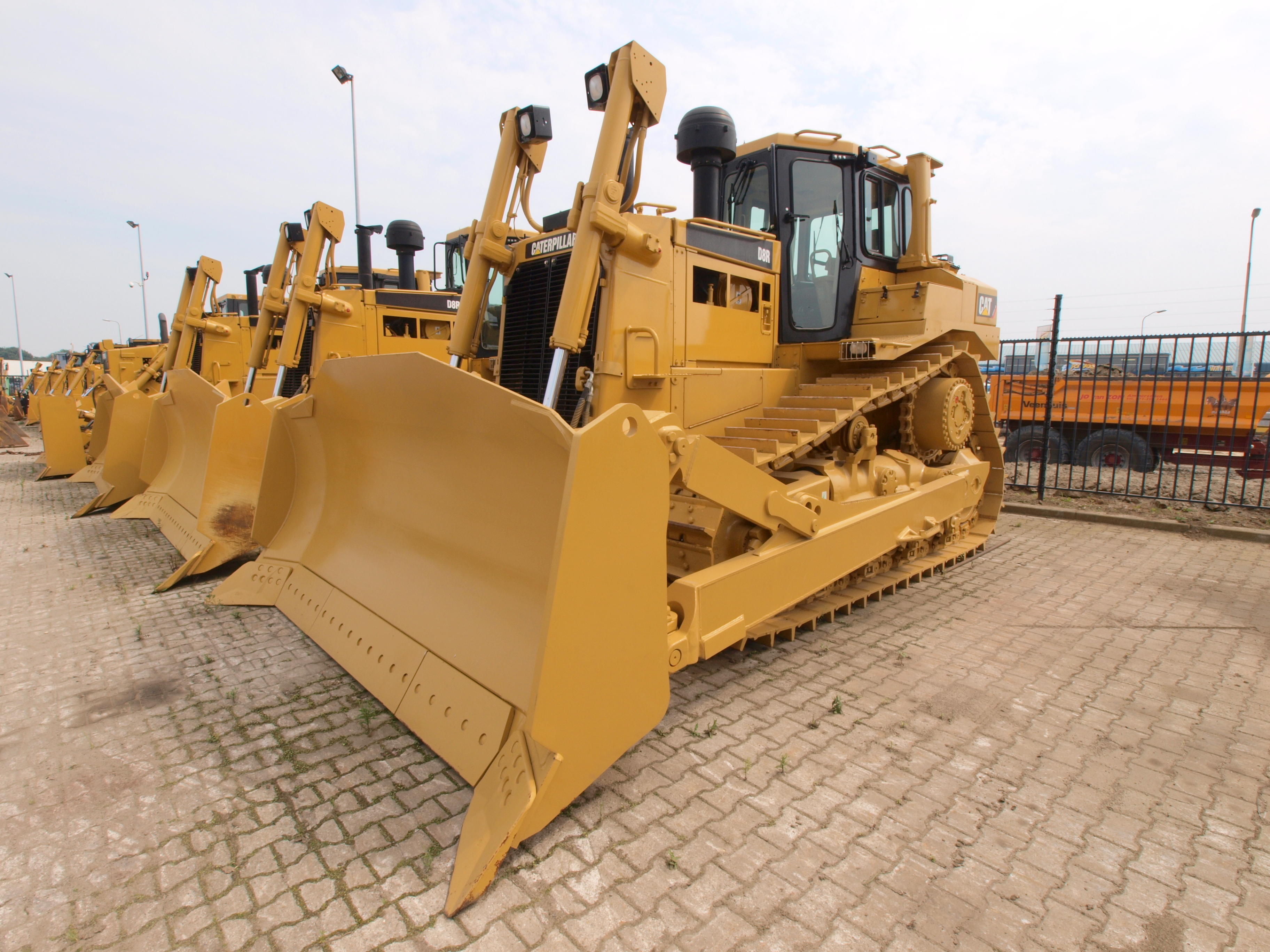 Caterpillar D8R