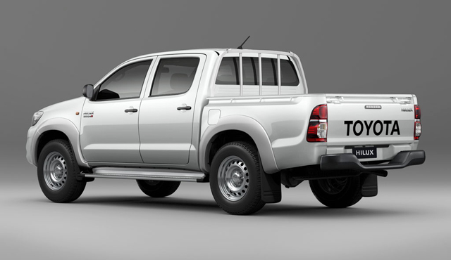 Toyota Hilux X-CAB 4 WD DLX