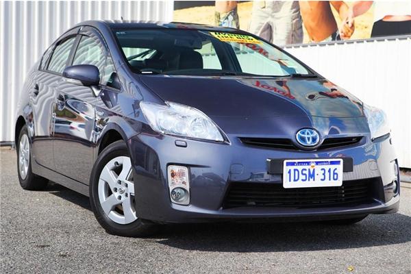 Toyota Prius Hybrid I-Tech