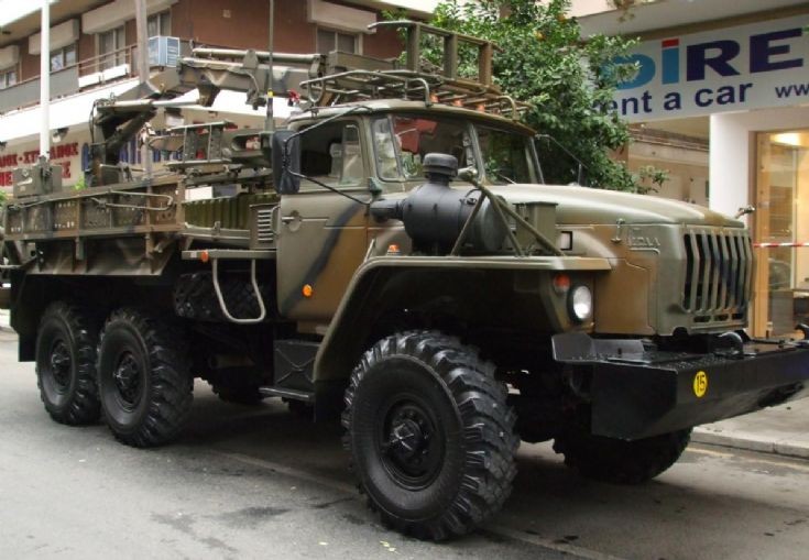 Ural 9T244