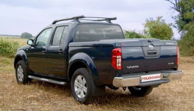 Nissan Navara 25 D22